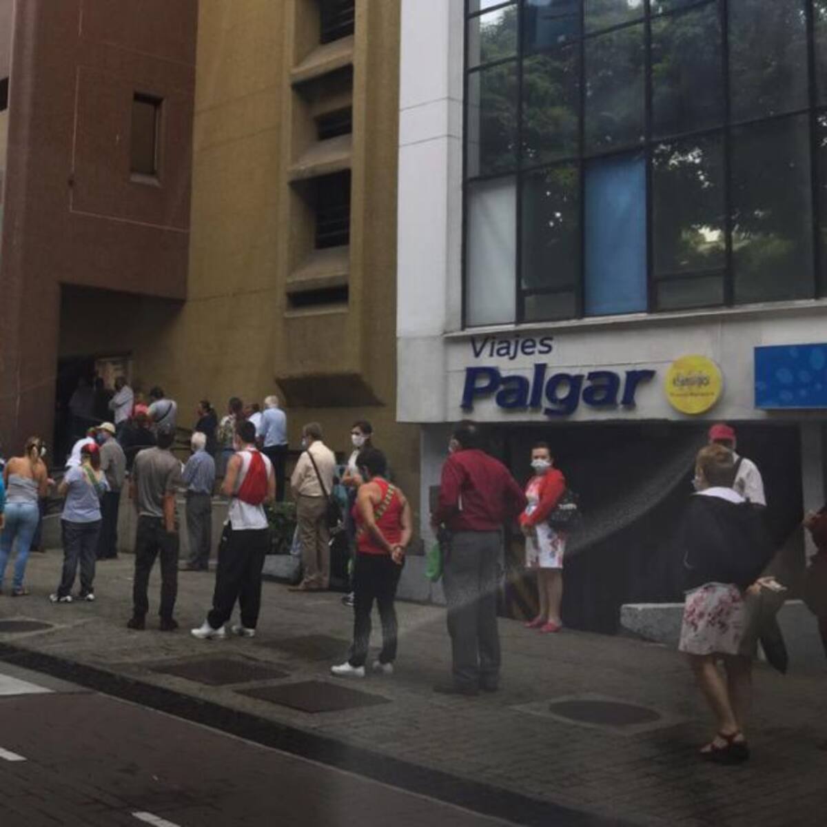 Bancos de Pereira no estarían cumpliendo protocolos de bioseguridad