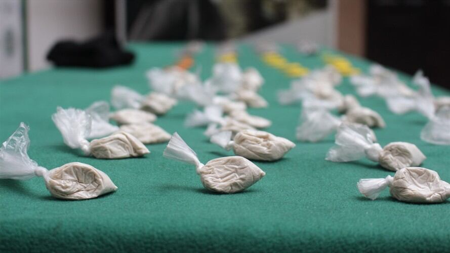 Se logró la captura de 53 hombres, tres mujeres y cinco adolescentes por microtráfico. Foto: Policía Metropolitana de Bucaramanga