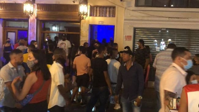 El colectivo Somos Centro Histórico reiteró que los escándalos son generados por vehículos, grupos musicales callejeros y discotecas