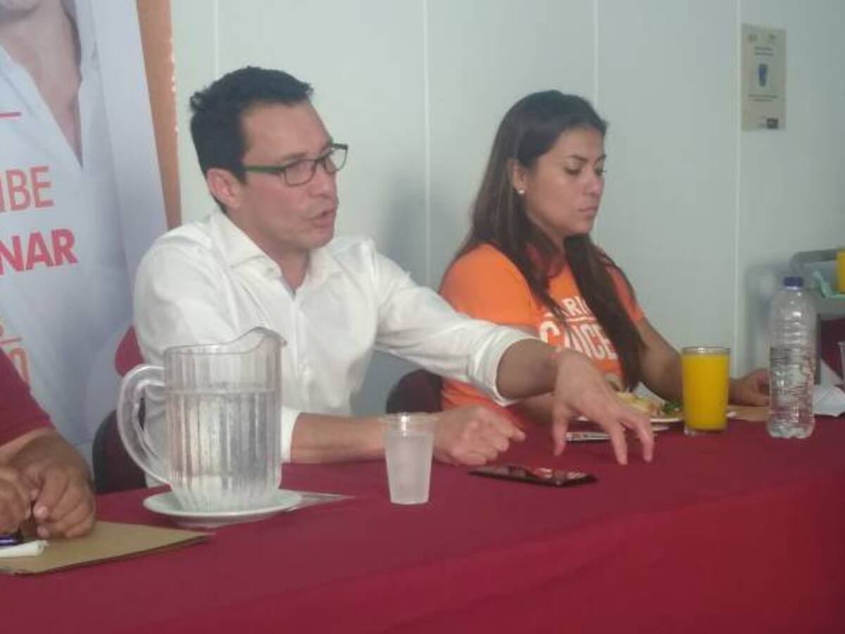 "No hay posibilidad de mantener diálogos con el ELN": Carlos Caicedo