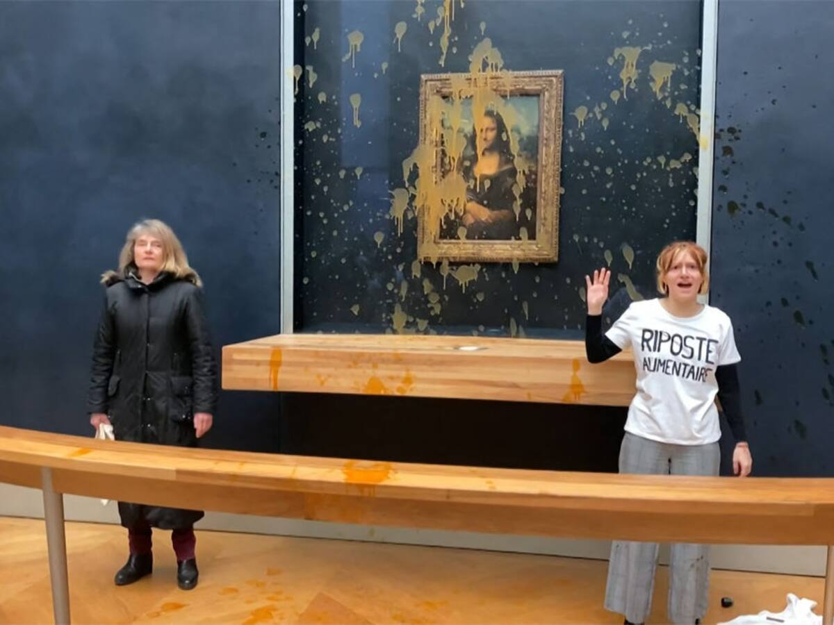 Activistas arrojan sopa al cristal que protege a la Mona Lisa en el Museo del Louvre