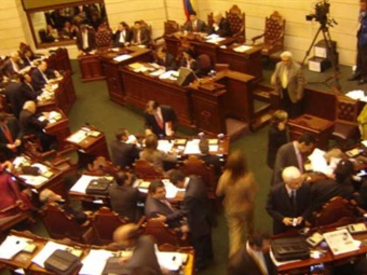 Congresistas desechan propuesta para evadir versiones libres ante la Corte
