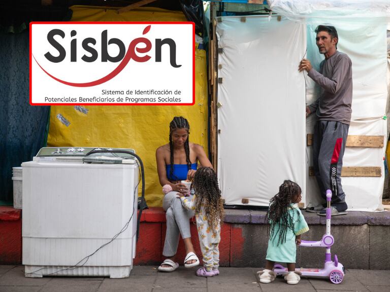 Familia venezolana; y logo del Sisbén. (Foto: Getty Images)