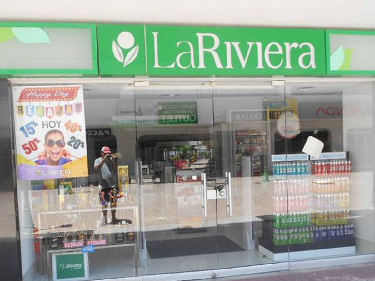 En un lapso de hasta 6 meses se cerrarían 42 tiendas La Riviera en el país