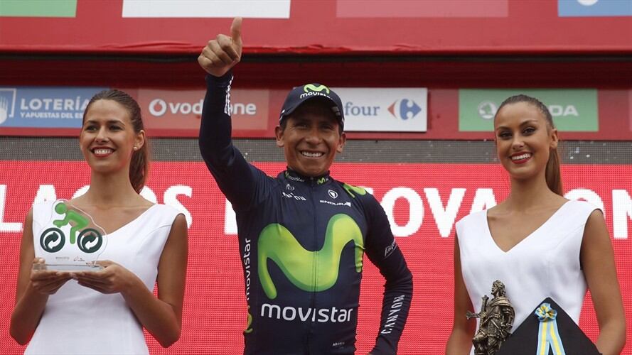 El ciclista colombiano del equipo Movistar, Nairo Quintana,en el podio, al término de la décima etapa de la Vuelta Ciclista a España 2016. Foto: Agencia EFE