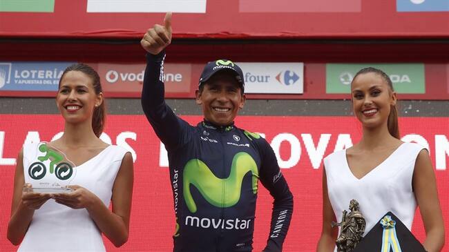 El ciclista colombiano del equipo Movistar, Nairo Quintana,en el podio, al término de la décima etapa de la Vuelta Ciclista a España 2016. Foto: Agencia EFE