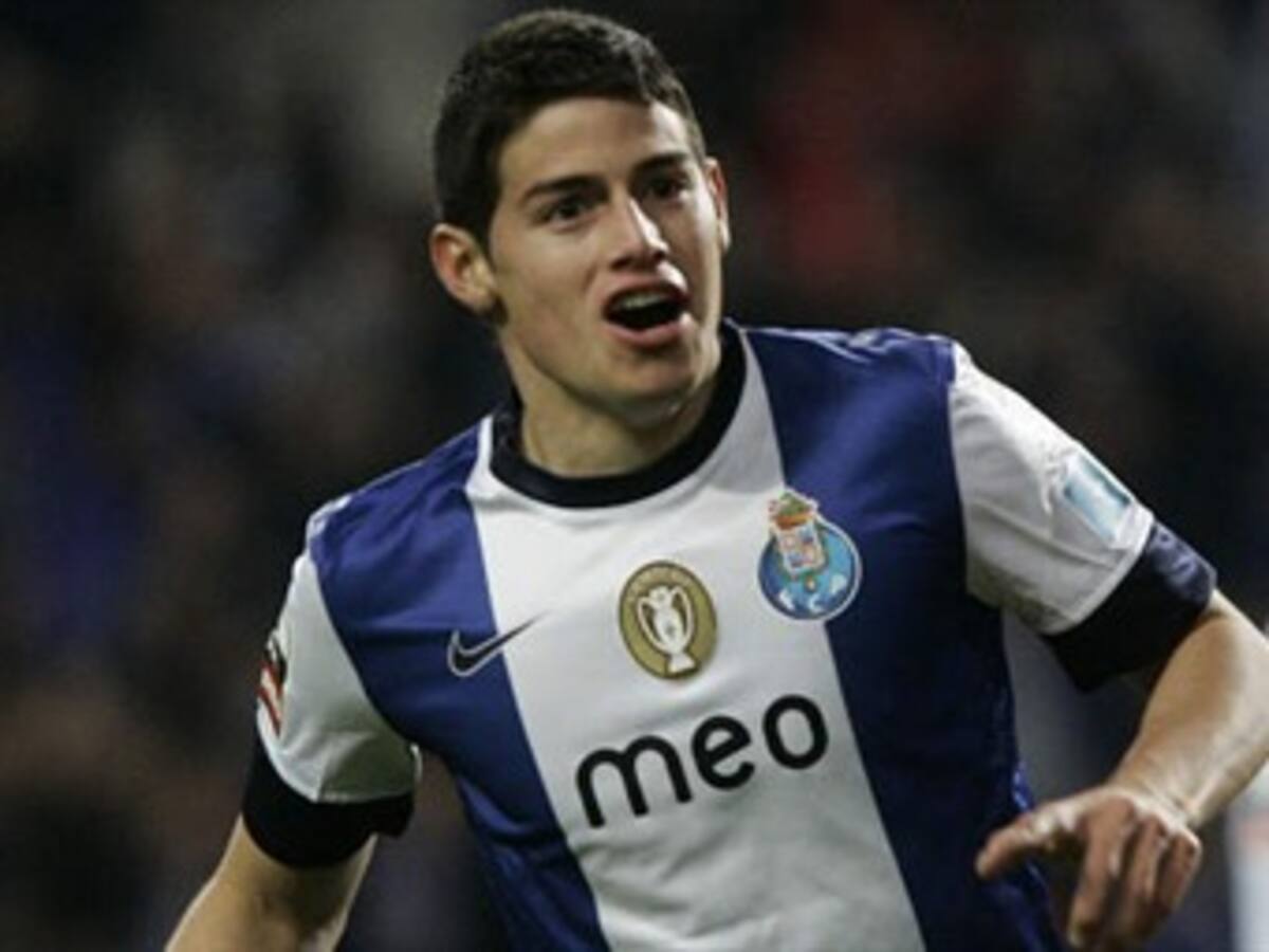 James Rodríguez sufrió lesión muscular en pierna derecha