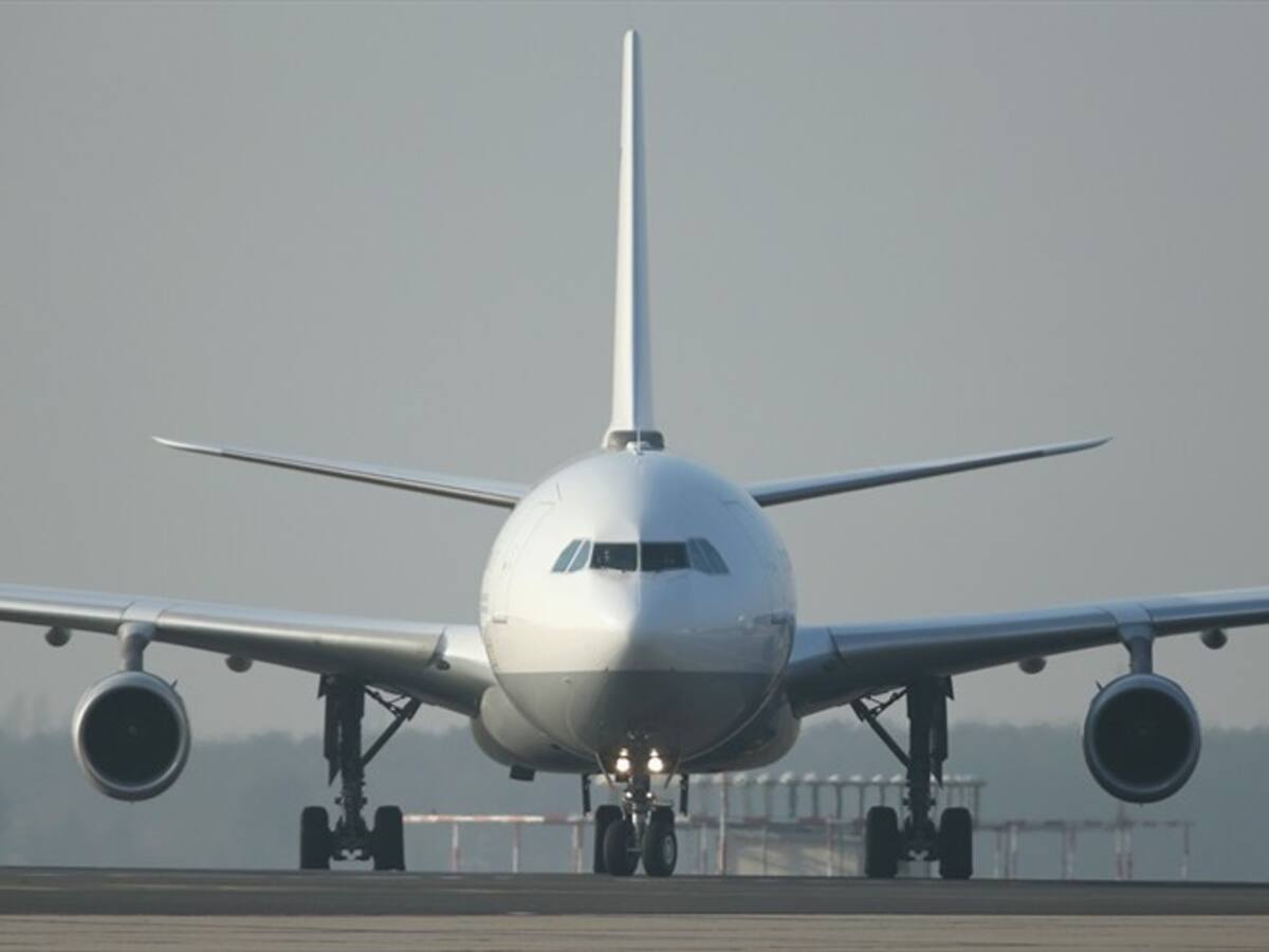 U. Europea recomienda facilitar llamadas y conectividad móvil en vuelos