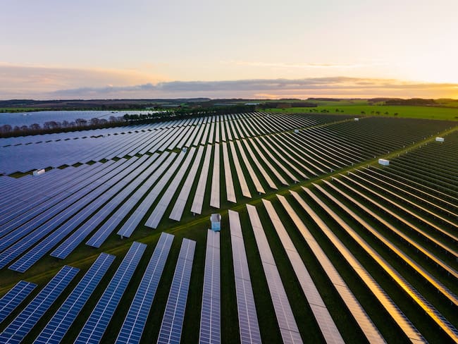 Imagen de referencia de granja solar. Foto: Getty Images