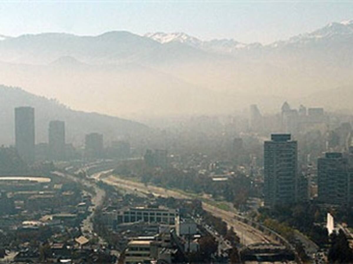 Decretan alerta ambiental en Santiago de Chile por contaminación de aire