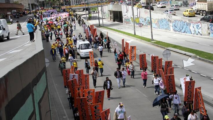 Gobierno espera que maestros validen rápido los acuerdos y vuelvan a clases