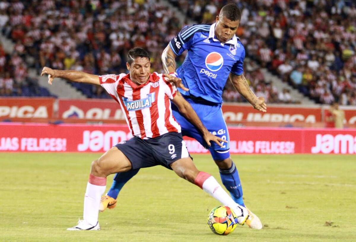 El único gol del partido lo anotó el capitán Mayer Candelo. Millonarios llegó a 18 puntos en la décima fecha.
