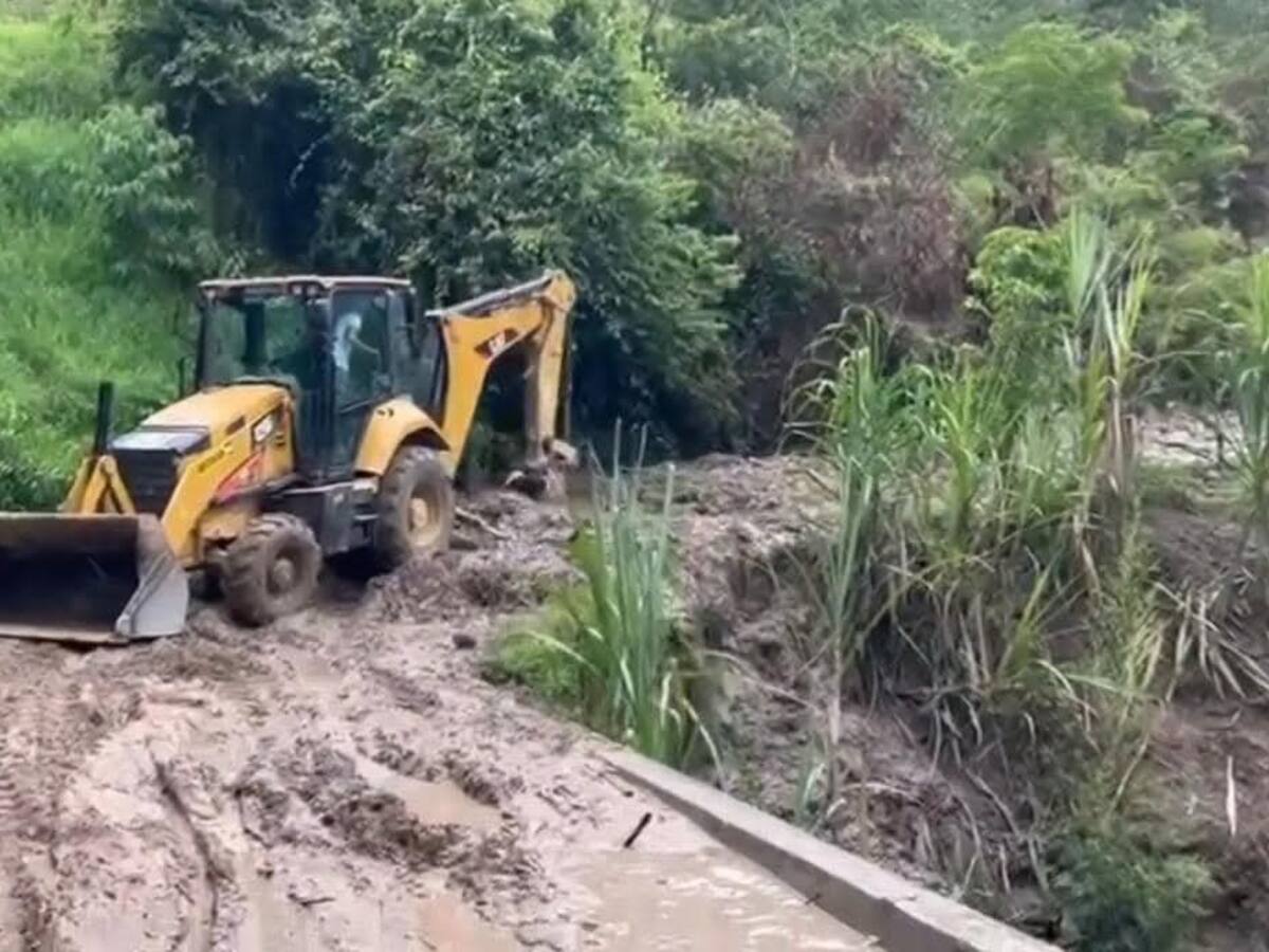 Lluvias en el Huila continúan dejando perdidas en vías, cultivos y acueductos