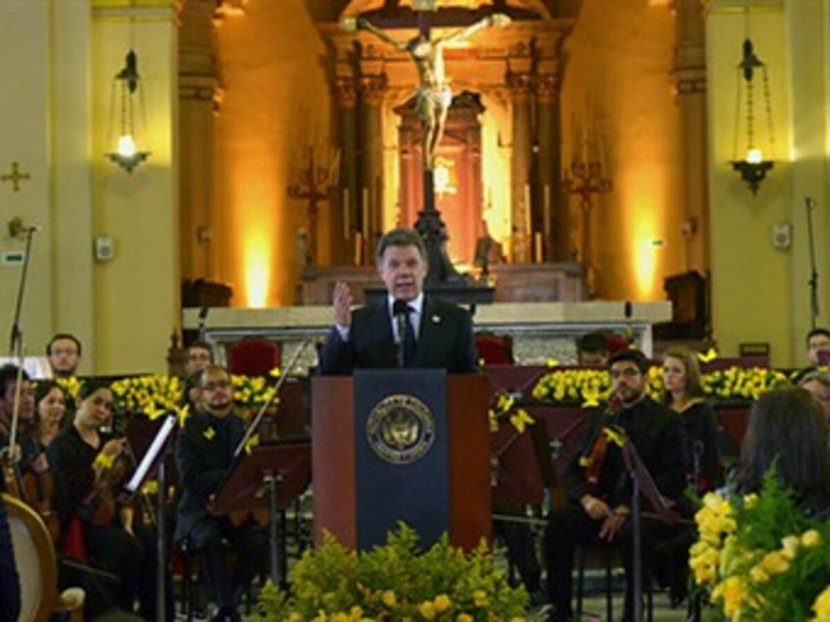 "En memoria de Gabo no claudicaré en buscar la paz": Santos