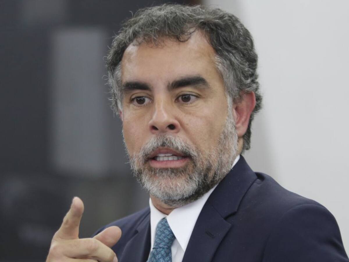 Armando Benedetti: "Lo único que descarto es estar en la derecha"