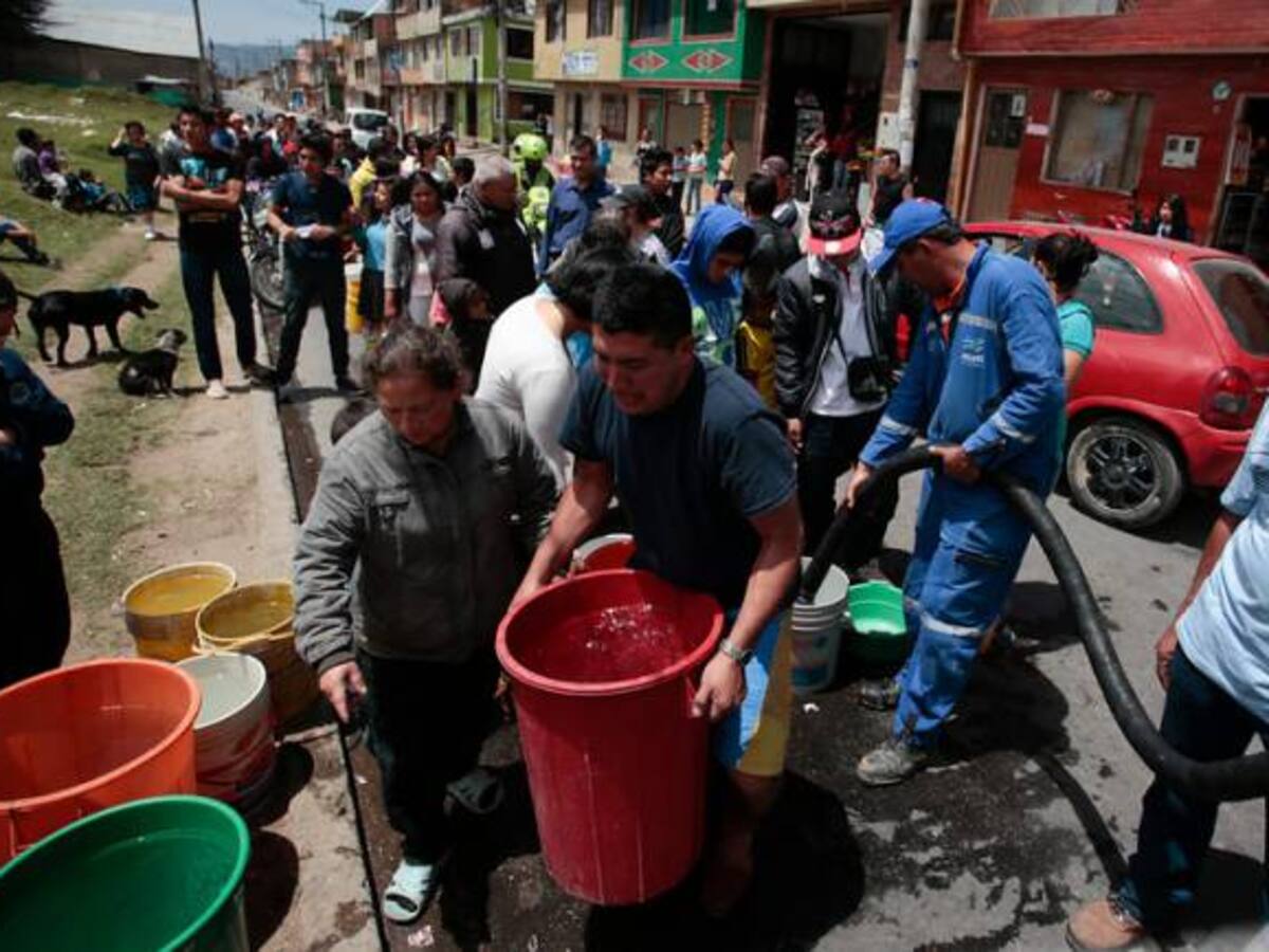 “No tenemos gota de agua ni para un remedio”: habitante de Facatativá