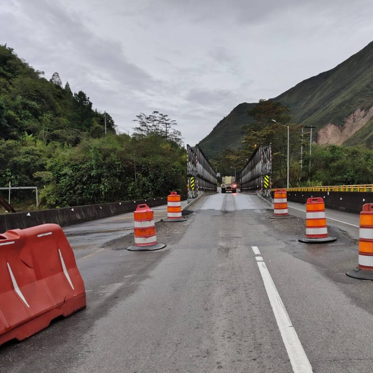 Vía Bogotá - Villavicencio tendrá cierre total este 10 de abril, ¿por qué? Esto anunció Invías