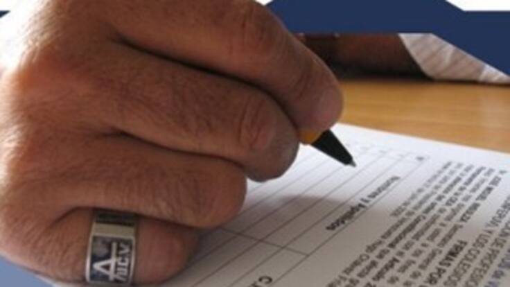 Interponen ante Registraduría recurso de apelación por firmas de revocatoria a Petro