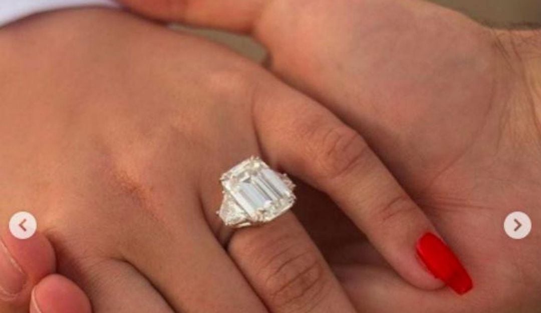 El misterio en torno al anillo de compromiso de Demi Lovato