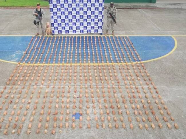 Armada Nacional incautó más de 400 kilogramos de explosivos en el Cauca