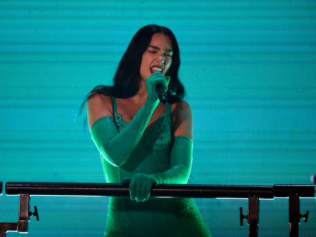 La cantante Dua Lipa en una presentación de su gira Future Nostalgia