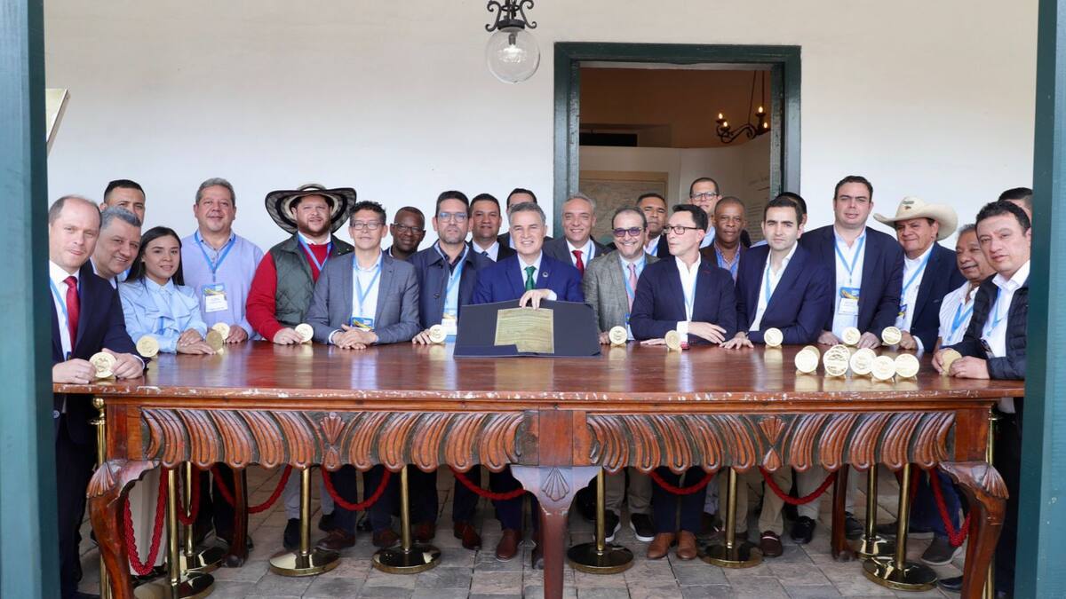 Gobernadores se apartan de propuesta de constituyente hecha por Caicedo