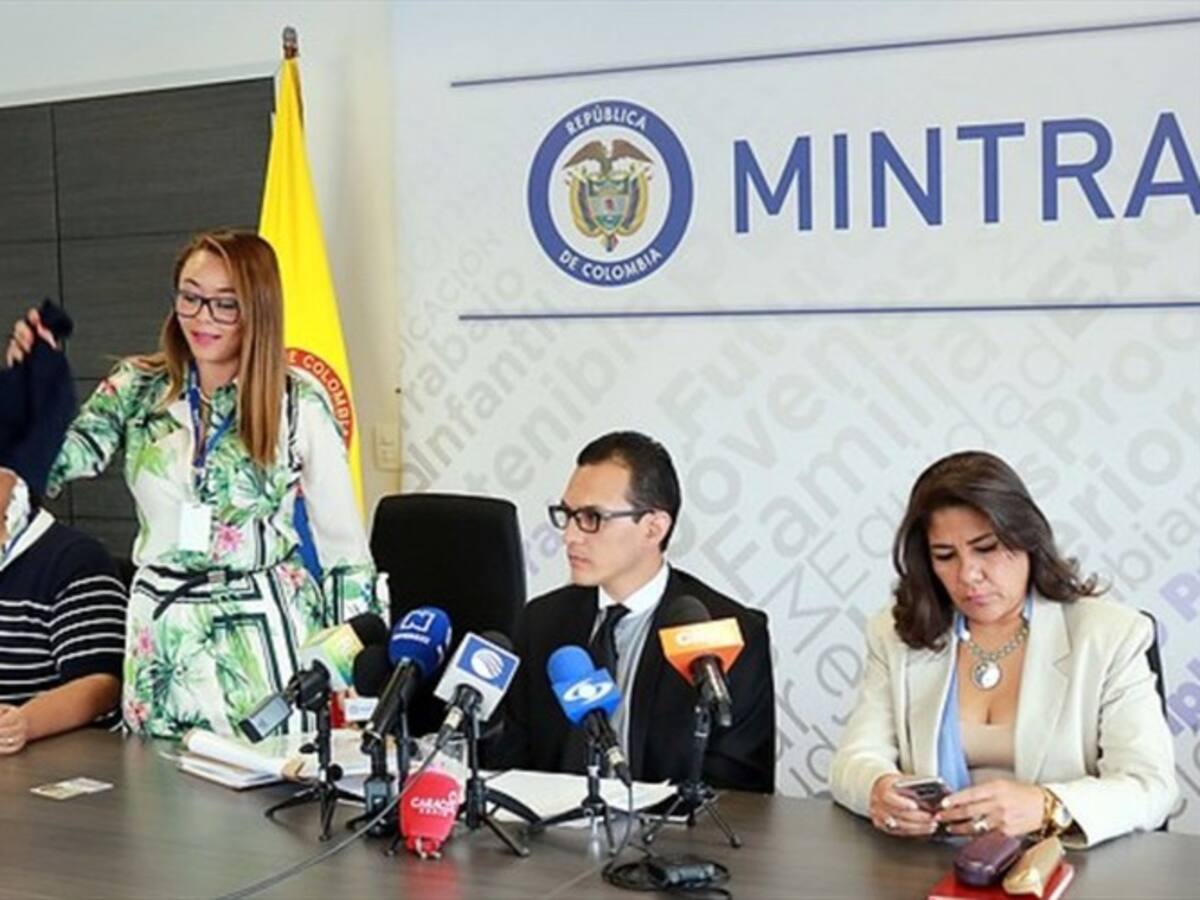 Gobierno deberá escoger tercer árbitro del tribunal de arbitramento