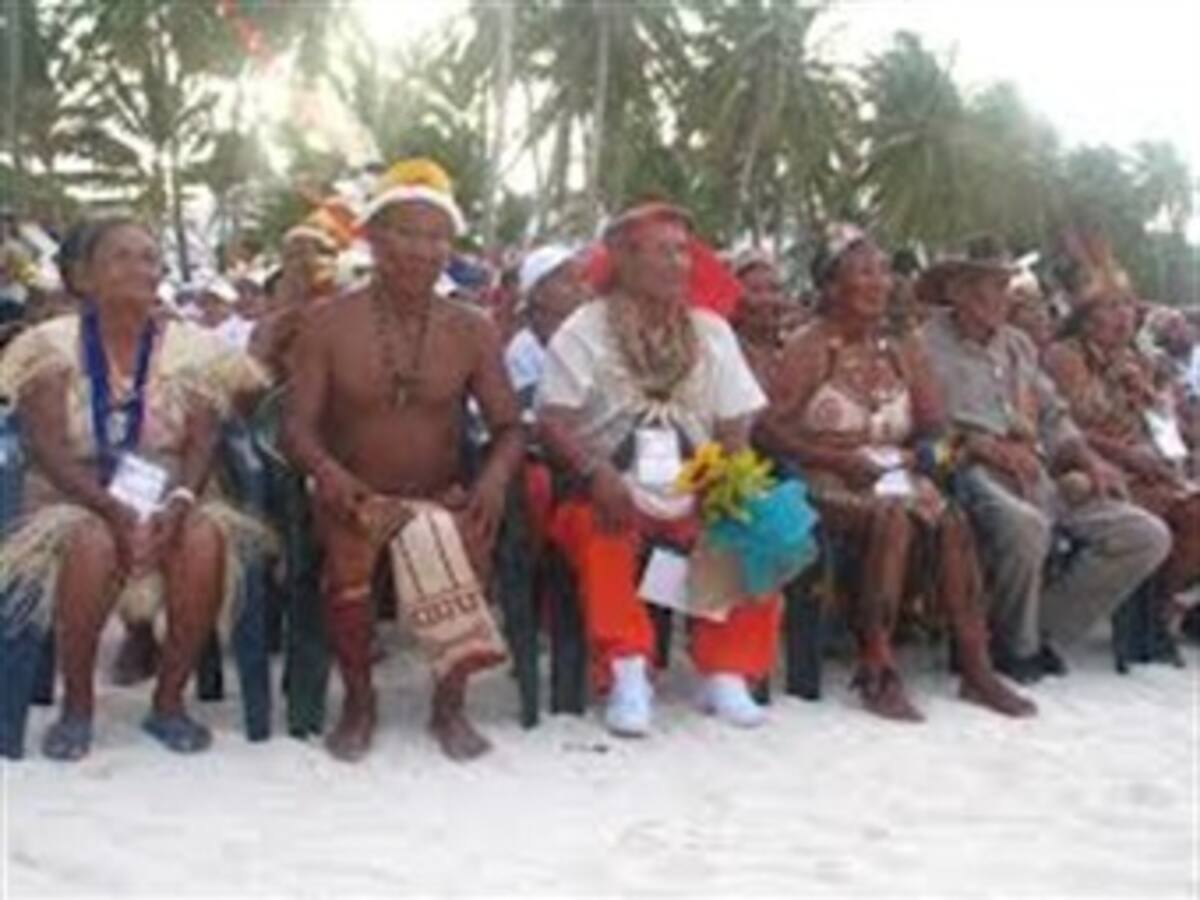 Indígenas piden mayor autonomía pero reconocen esfuerzos del gobierno