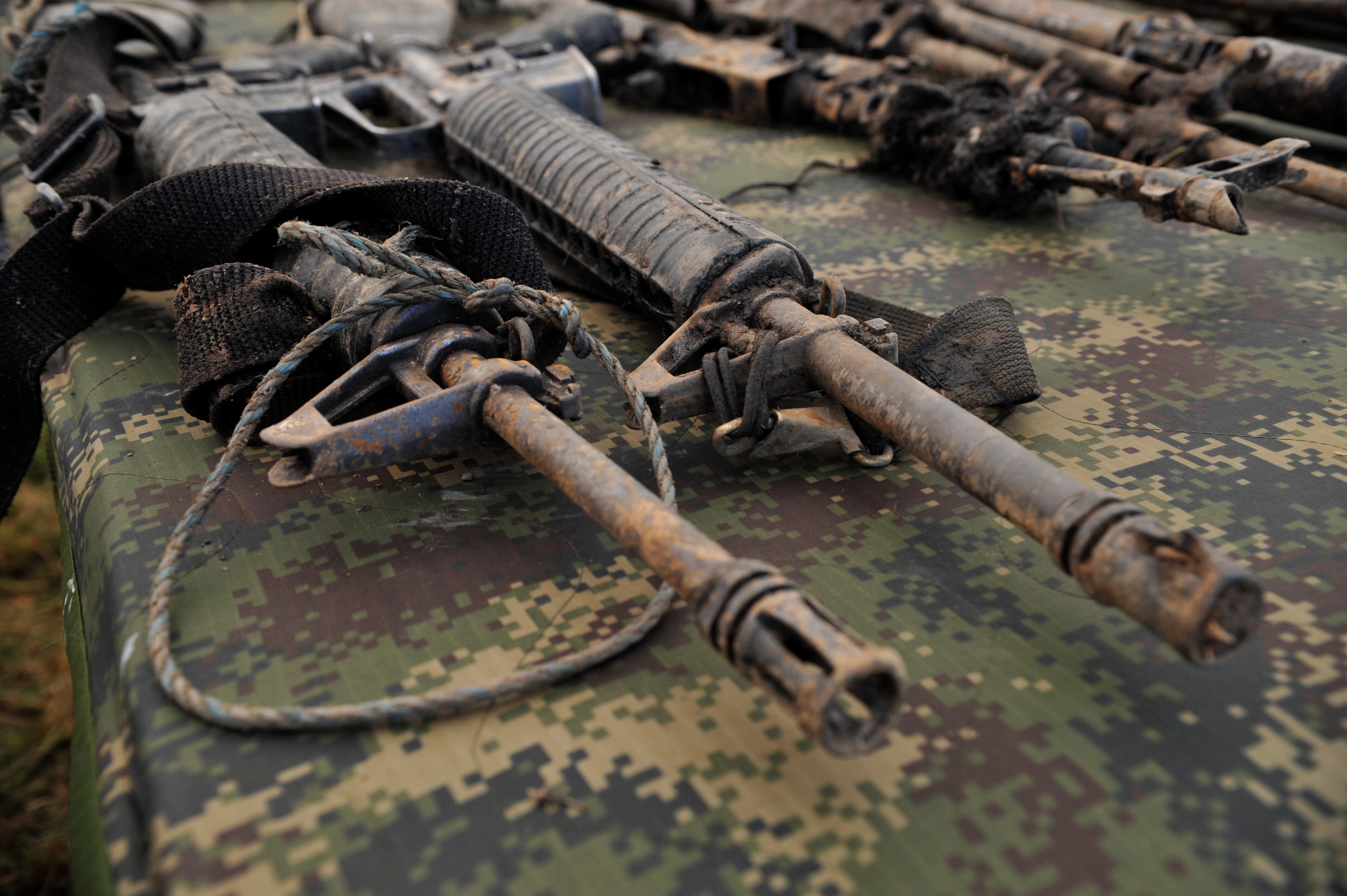 Imagen de referencia de grupos armados ilegales. Foto: Guillermo Legaria/AFP via Getty Images