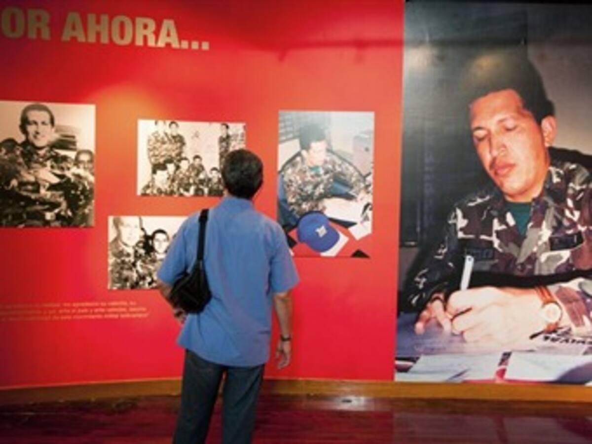 Chávez, recordado con 560 fotografías y vídeos dos meses después de su muerte