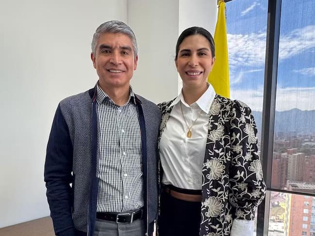 El acalde de Samacá, Wilson Castiblanco Gil se reunió con la viceministra de Infraestructura, María Fernanda Santa Palacios / Foto: Suministrada.