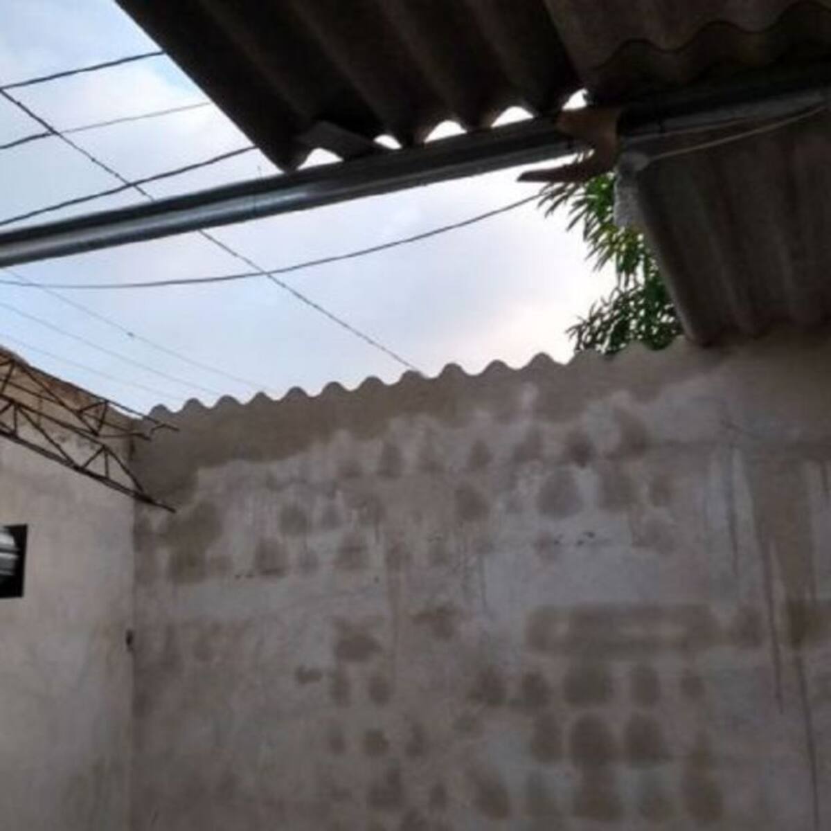 Vendaval deja casas destechadas en Barranquilla y Soledad