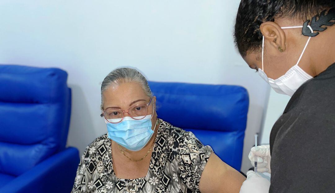 Conozca la población susceptible de refuerzos de la vacuna contra COVID