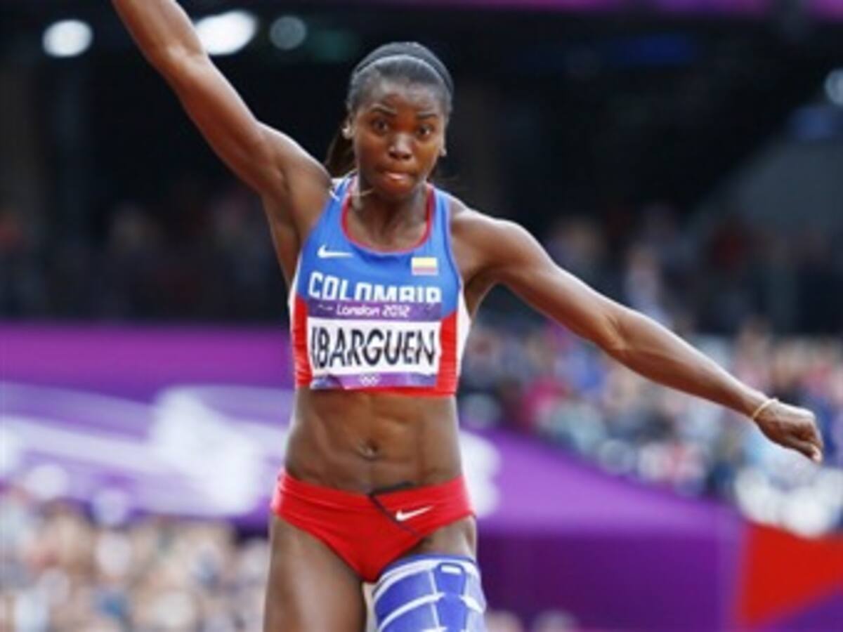 Caterine Ibargüen va por la medalla de oro en los mundiales de atletismo en Rusia