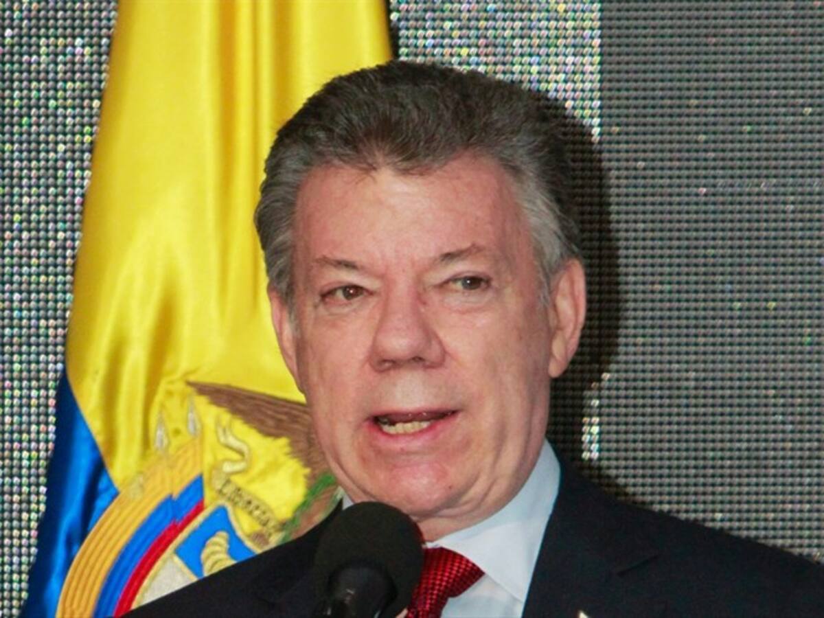 Las cárceles son para delincuentes, no para adictos: Santos ante ONU