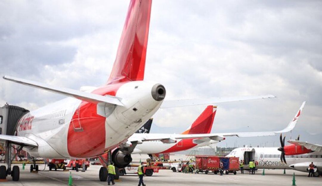 Aviones aeropuerto El Dorado