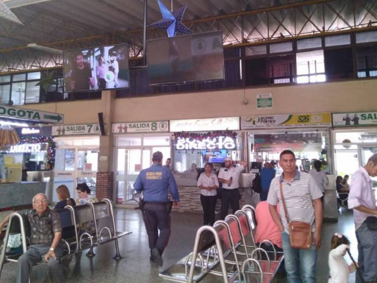 Masiva afluencia de viajeros en la Terminal de Transporte de Ibagué