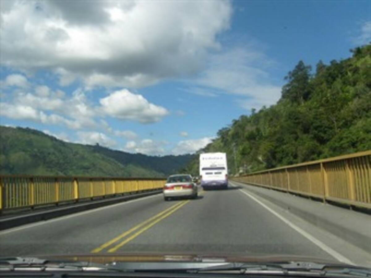 Estas son las carreteras con cierres y restricciones
