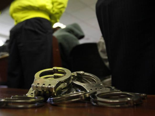 Capturados 13 policías por presunto contrabando de combustible en Cesar