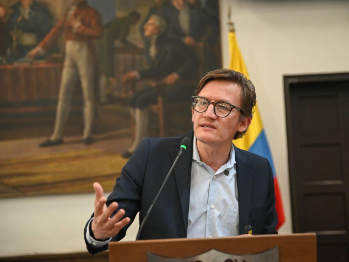 Denuncian desde el Concejo una supuesta “feria de contratación en las Alcaldías Locales de Bogotá