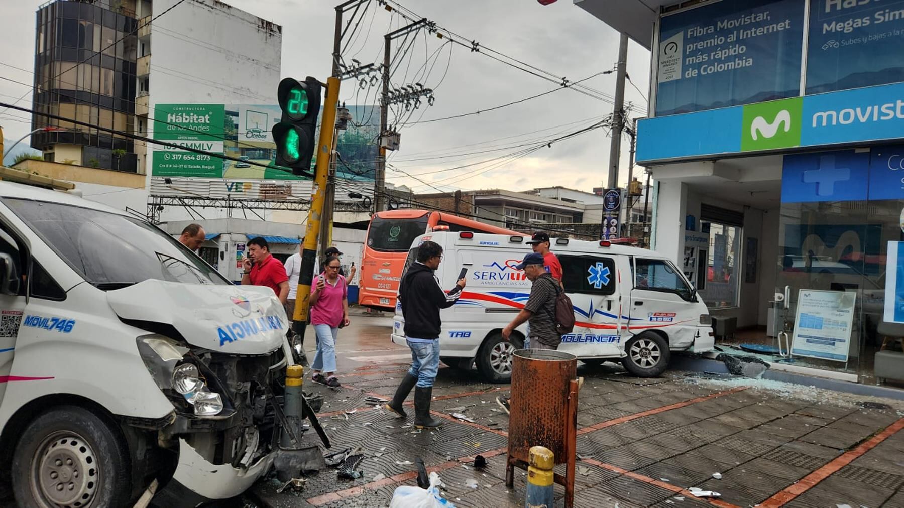 Accidente entre dos ambulancias en Ibagué