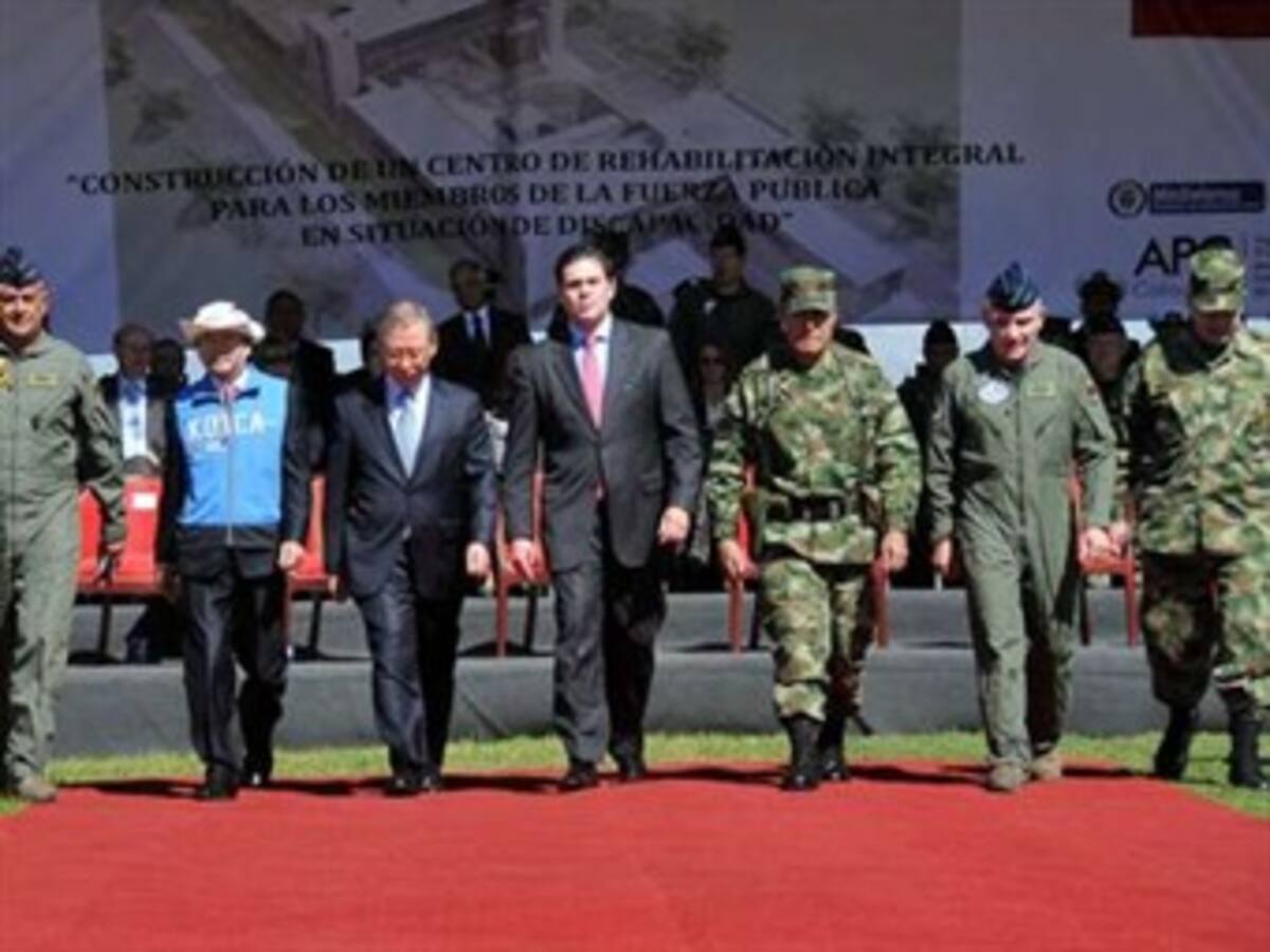Santos inauguró Centro de Rehabilitación Héroes de Paramillo