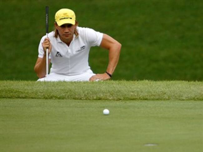 Camilo Villegas despegó bien en el BMW Championship