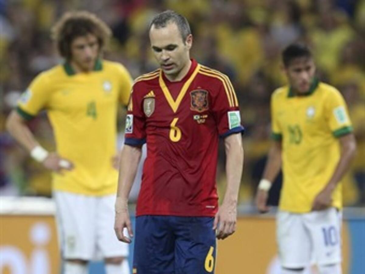 España sufre la derrota más amplia en partido oficial de la era Del Bosque