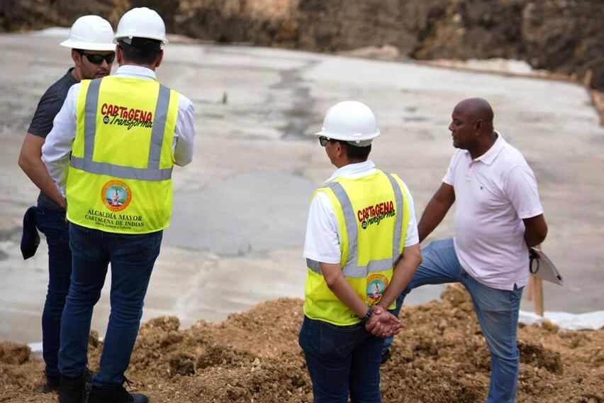 Verifican avances del puente que une Las Palmeras y Las Palmeritas en Cartagena