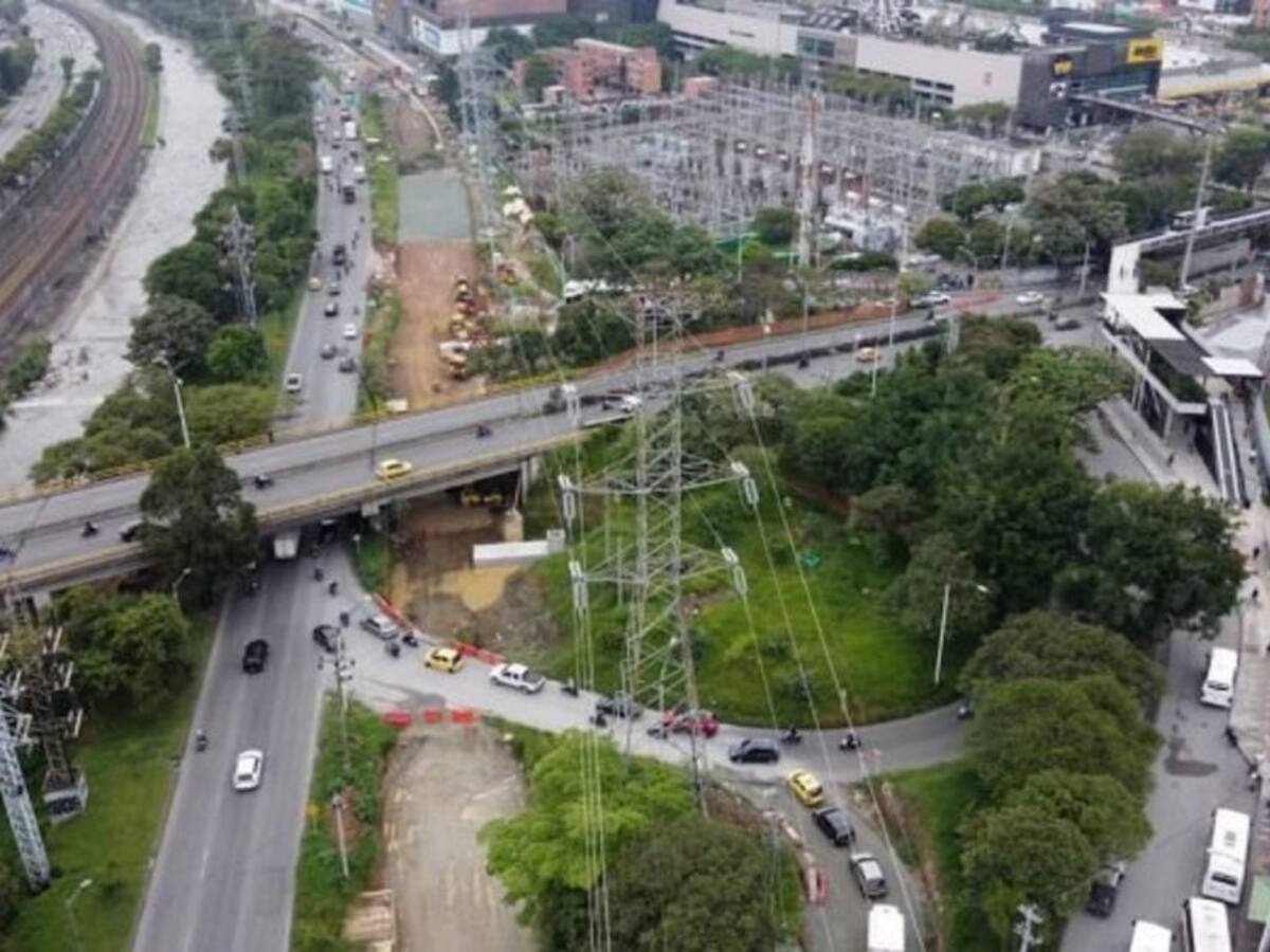Comenzó cierre del ingreso a la Avenida Regional de Itagüí a Envigado