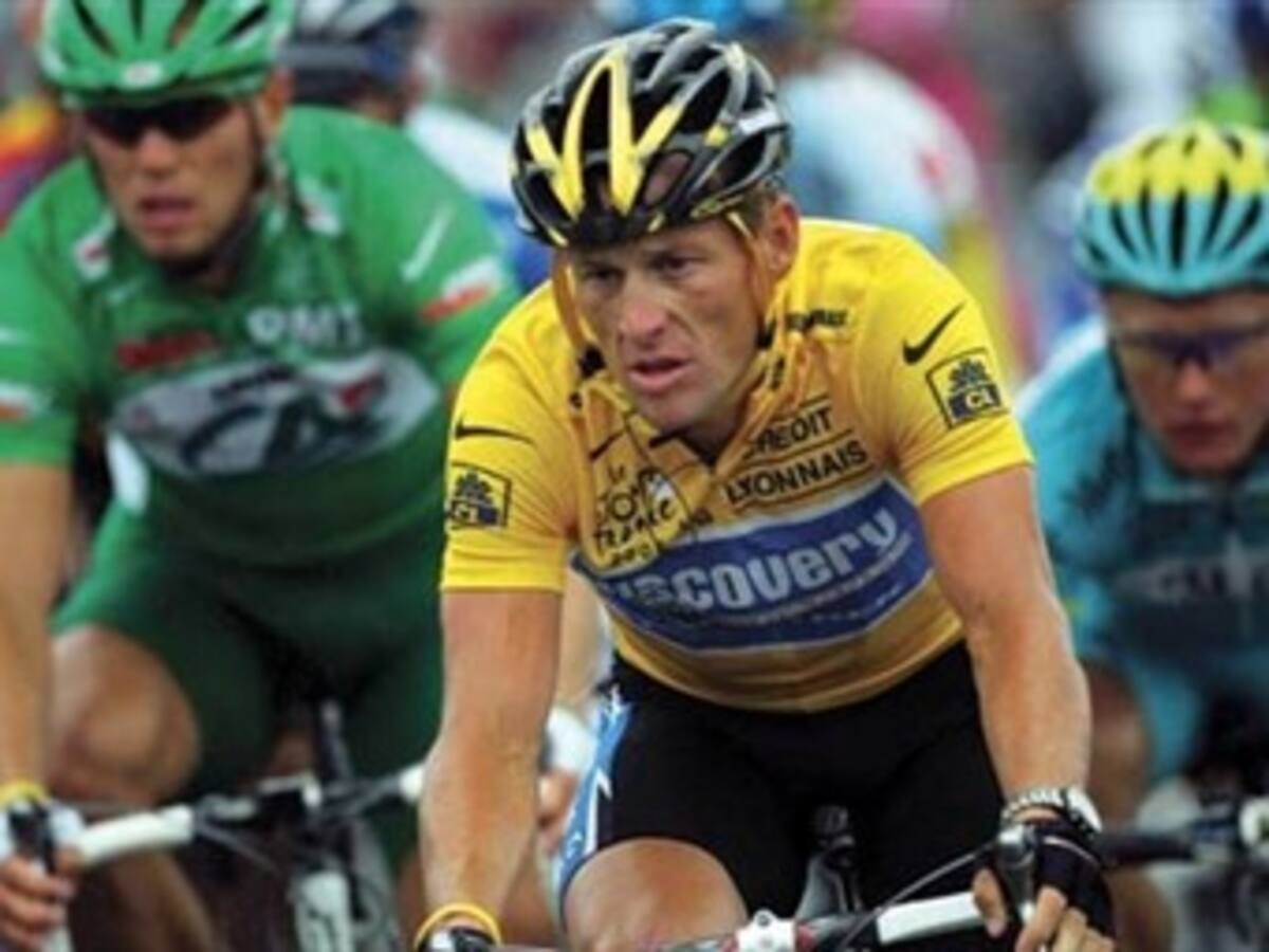 Lance Armstrong acusado de dopaje por su ex mécanico