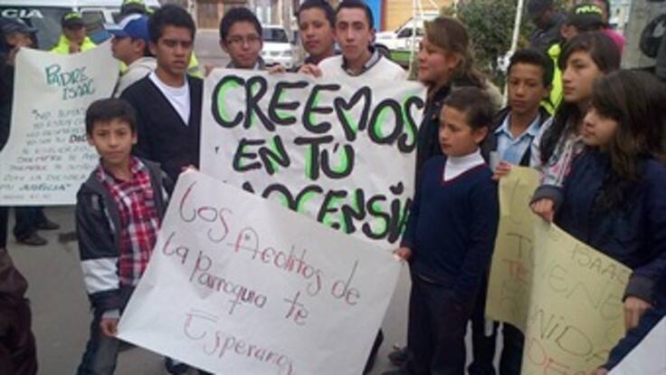 Víctima de supuesto abuso sexual por parte de párroco se retracta de la denuncia