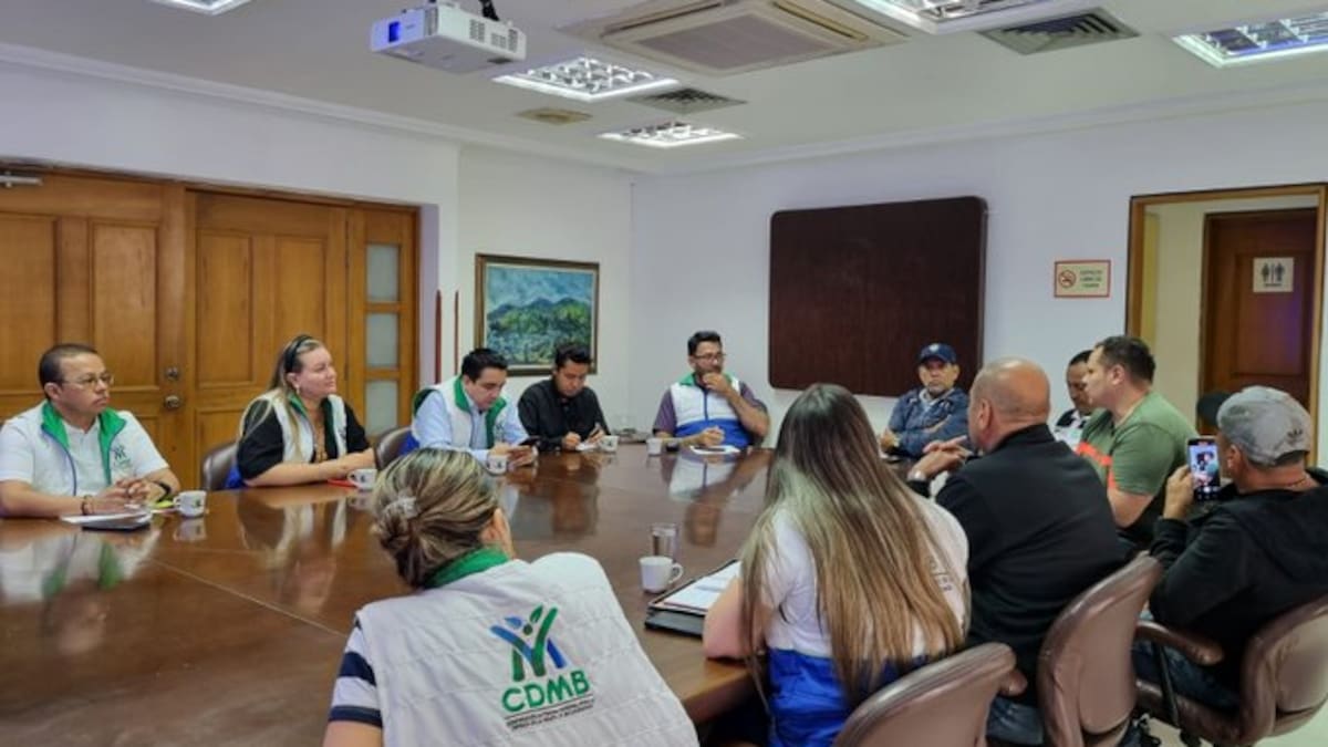Cdmb inicia mesas de trabajo ante minería ilegal en Bucaramanga
