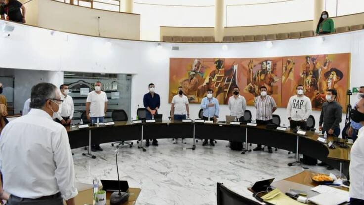 19 concejales apoyan moción de observación contra secretaria del interior